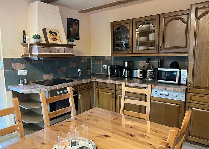 Haus Fichtelberg By Interhome Nyaraló *